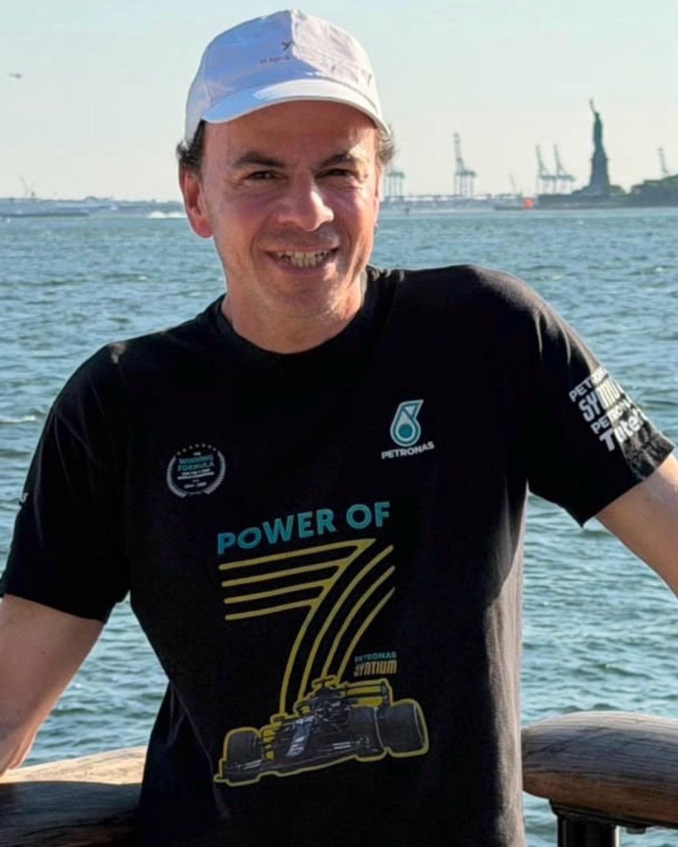 Adri&aacute;n De Benedictis en Nueva York, durante la cobertura del Mundial 2026. Foto: Instagram de Adri&aacute;n De Benedictis